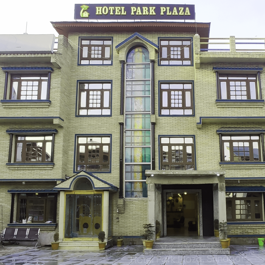 cheapest hotel in srinagar
